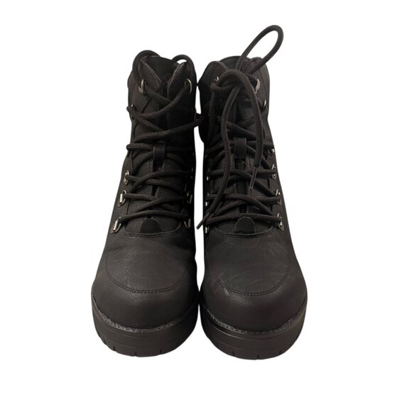 NWOT Daisy Fuentes Heeled Lace-Up Boots | Chunky Heel | Size 7.5M - Picture 3 of 9